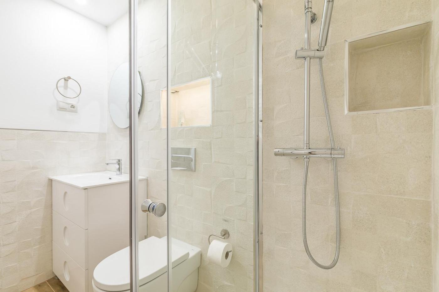 Arturo Soria Apartments3 Appartement *